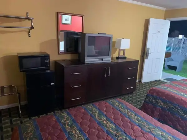 Stay Express Inn & Suites Demopolis 6